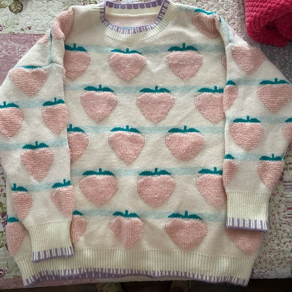 Peach pattern sweater pink and cream
